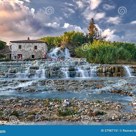 Inn Piazza In Montemerano, The Heart Of Tuscany 外观 照片
